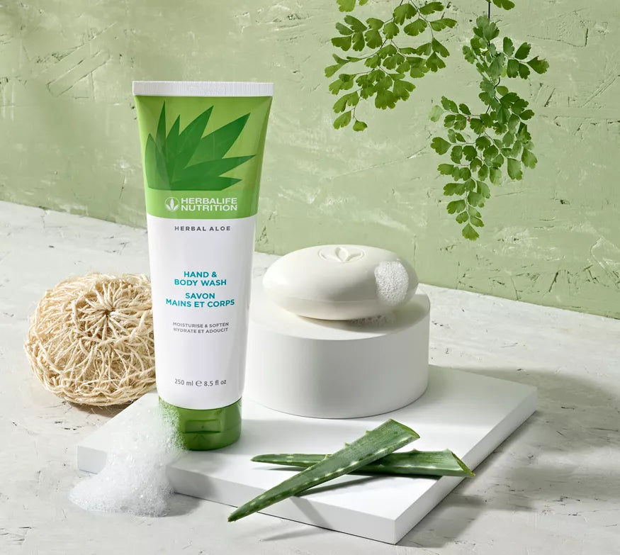 Herbal Aloe Shower Gel (250 ml)